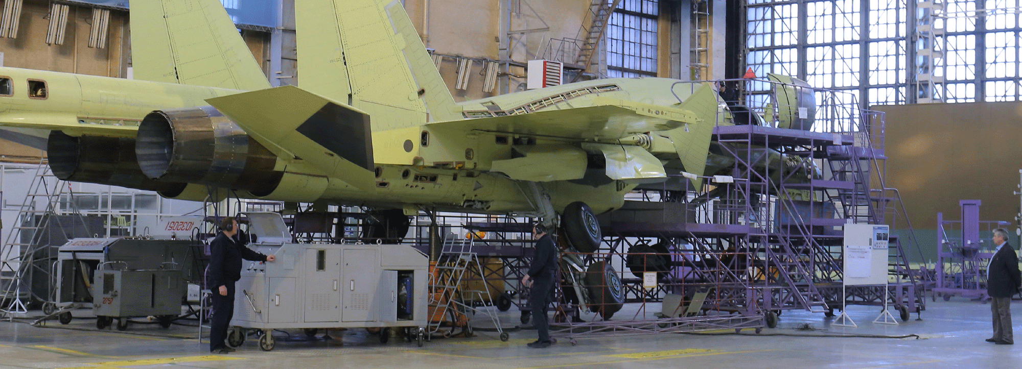 Авиазавод Чкалова передал минобороны партию бомбардировщиков Су-34