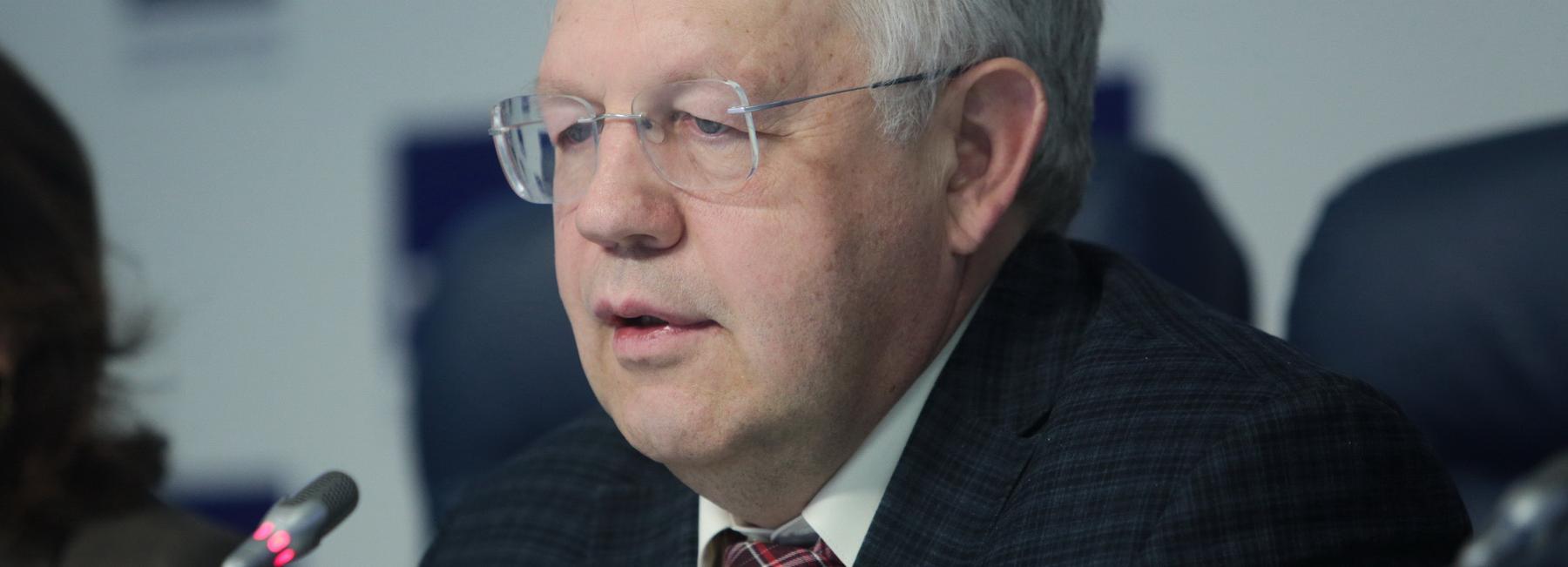 Бывший чиновник мэрии Александр Люлько устроился на работу в НГУ