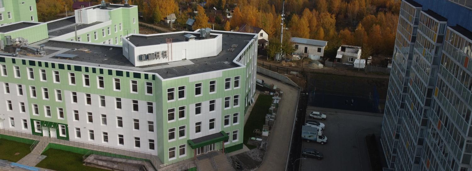 Американский аппарат МРТ доставили в новую поликлинику Новосибирска