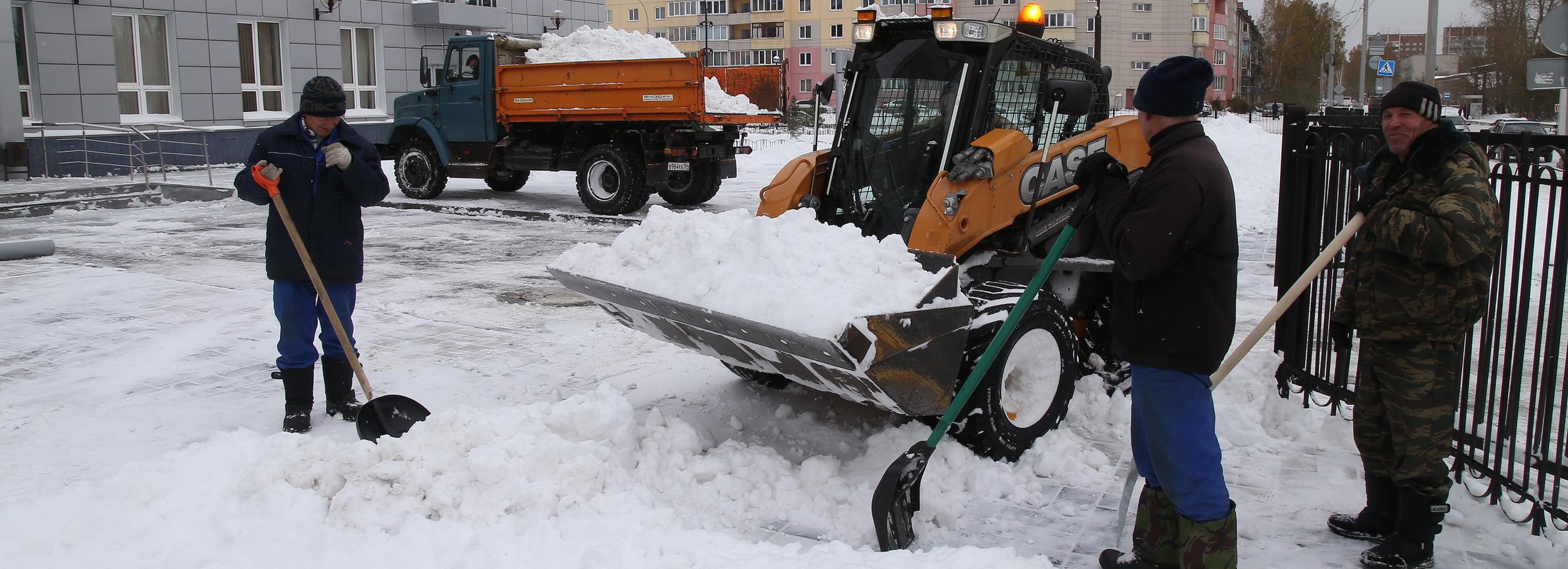 Где будут убирать снег 23 марта в Новосибирске — список улиц