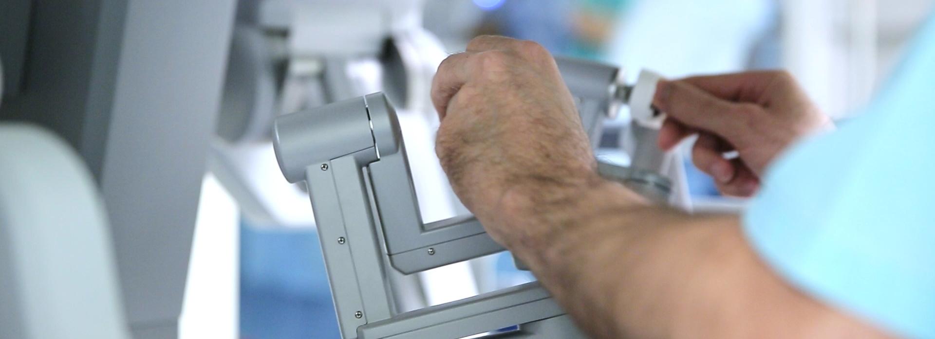 Робот помог спасти ногу новосибирцу с угрозой гангрены