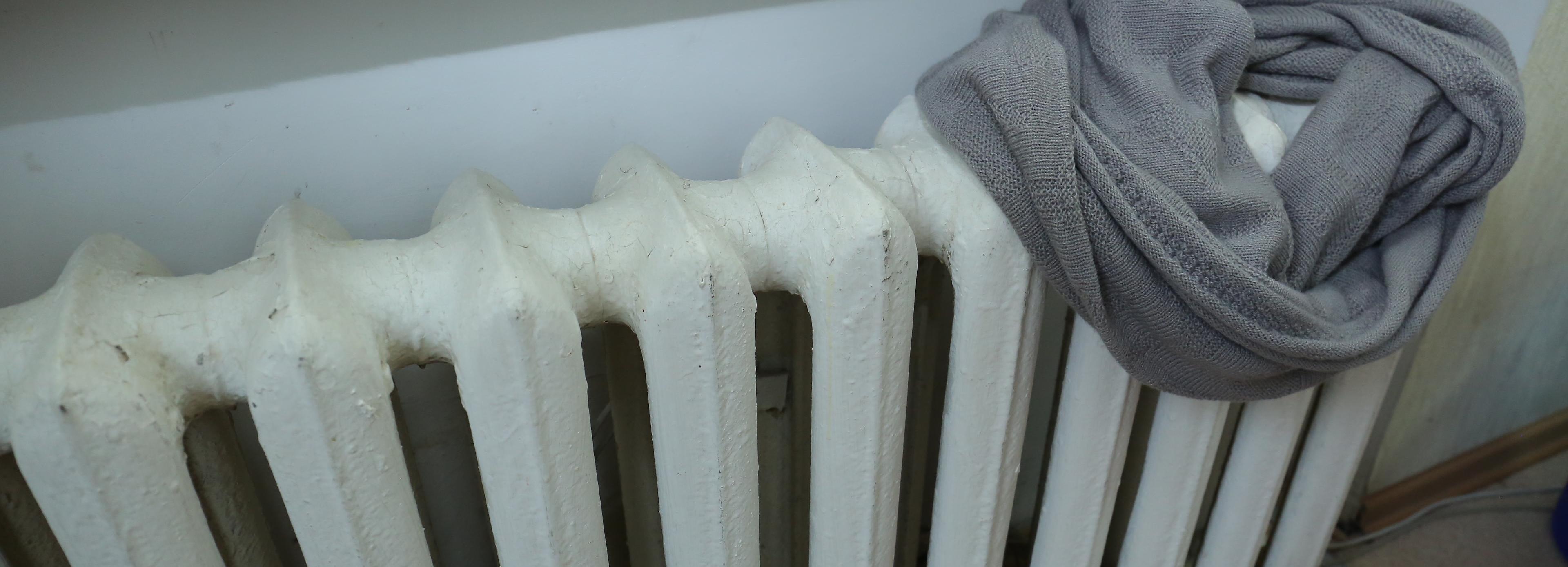 Губернатор поручил дойти до каждой пострадавшей от аварии квартиры