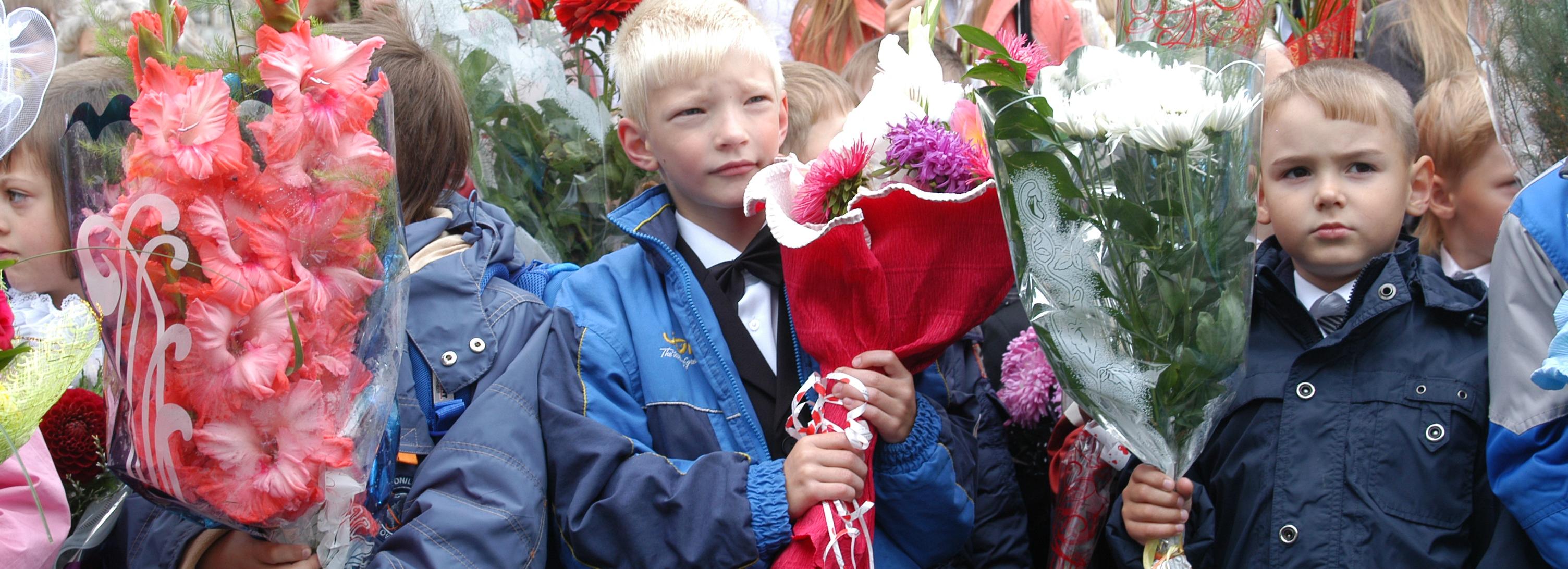 Мэр Кудрявцев подписал постановление о начале учебного года