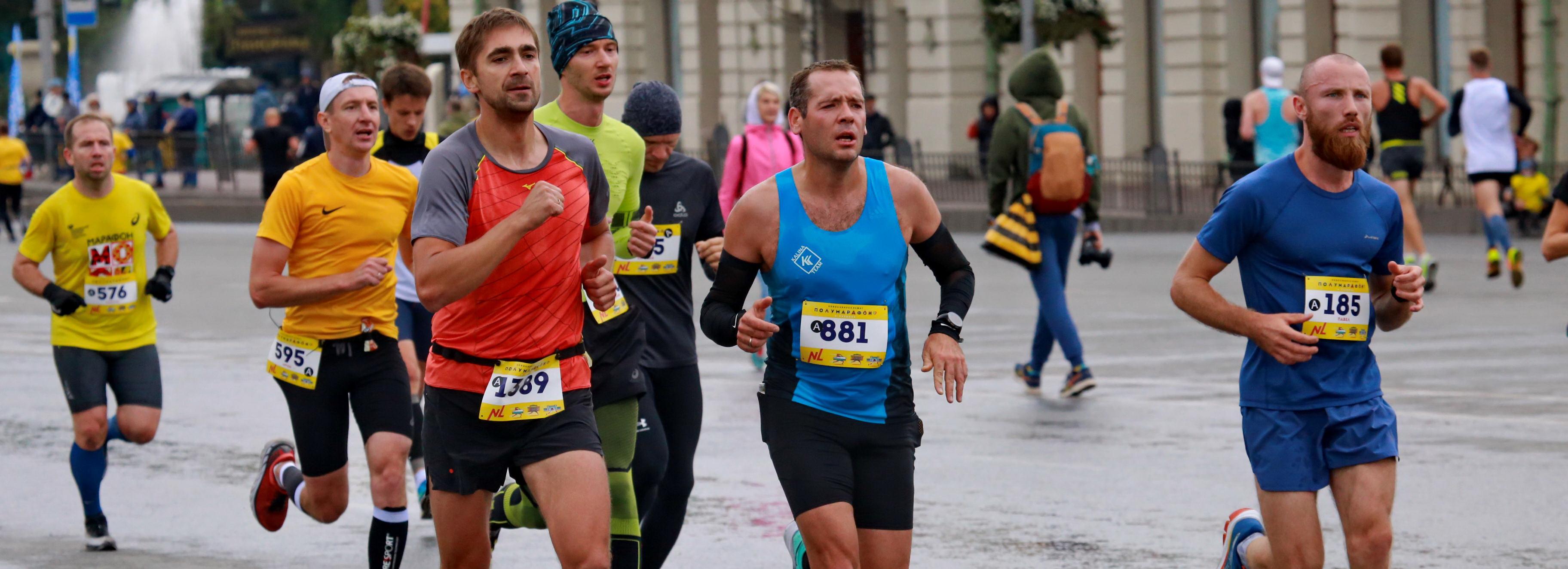 Новосибирская неделя: снос построек, «снежинка» в парке и полумарафон