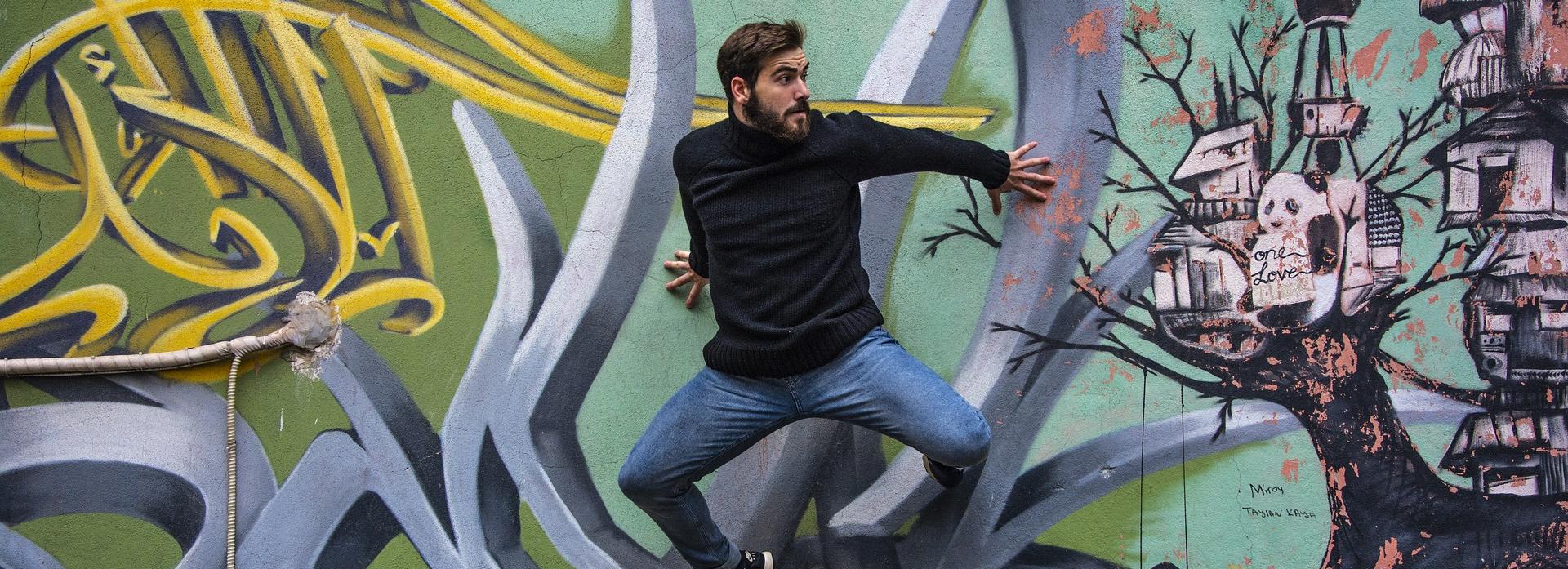 Работа в Новосибирске: продавец незамерзайки и актёр в TikTok