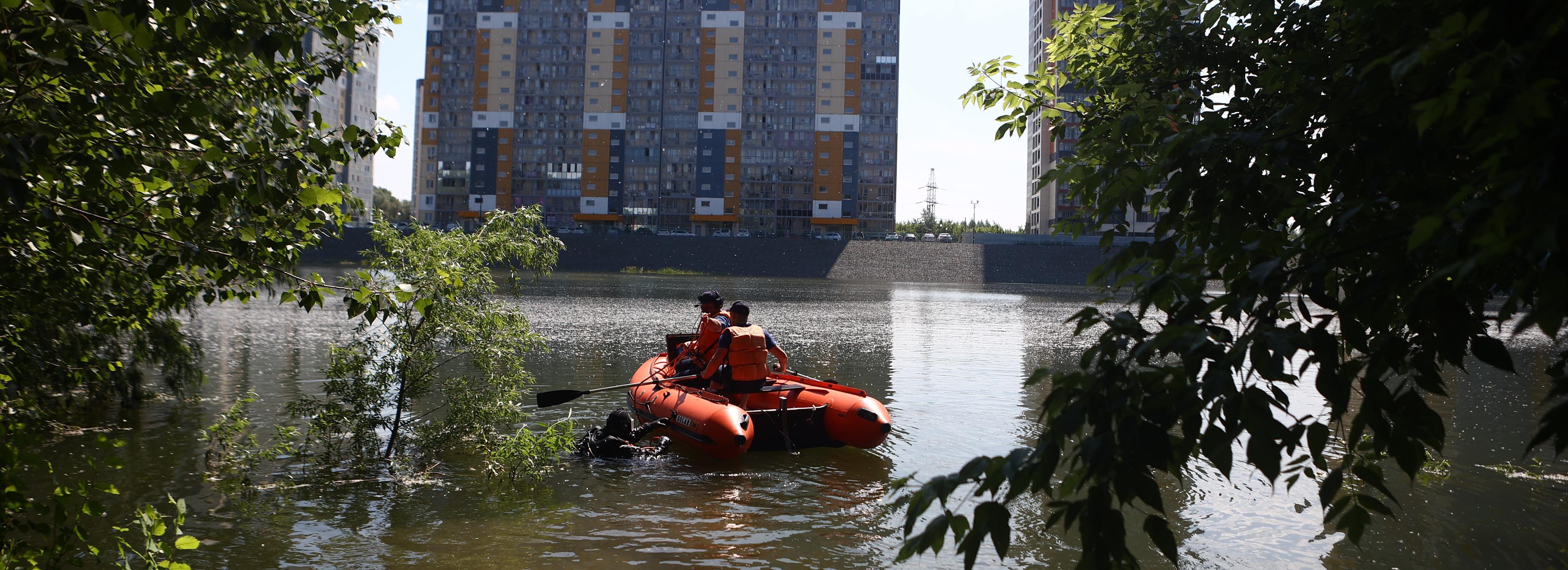20-летний студент утонул в пруду в попытке доплыть до ЖК «Аквамарин»