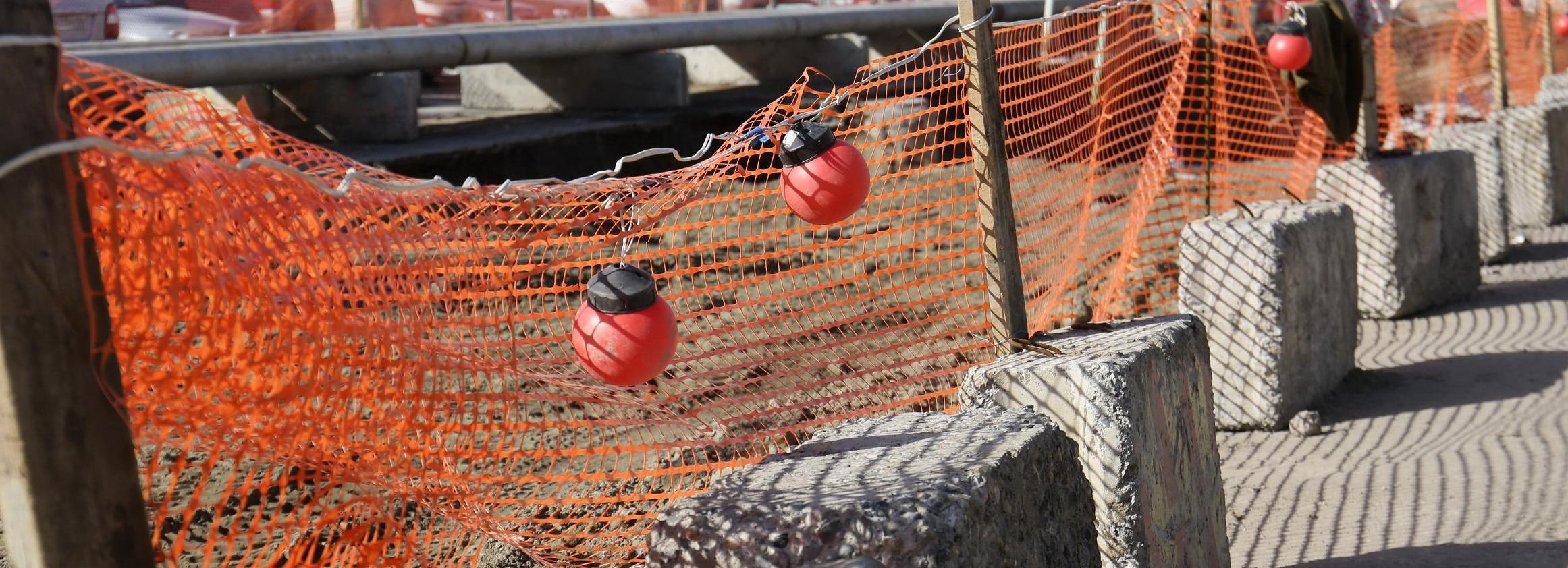 Аварию ликвидируют на теплосети в Октябрьском районе