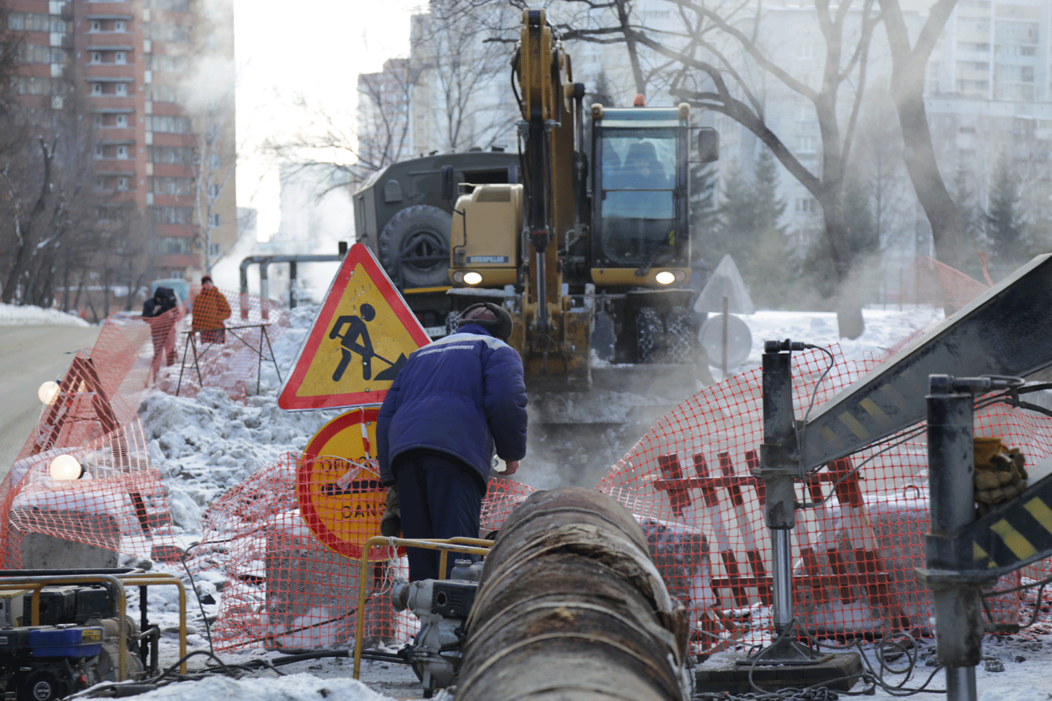 Мэр Кудрявцев: 4 траншеи вовремя не закопали после ремонтов в Новосибирске