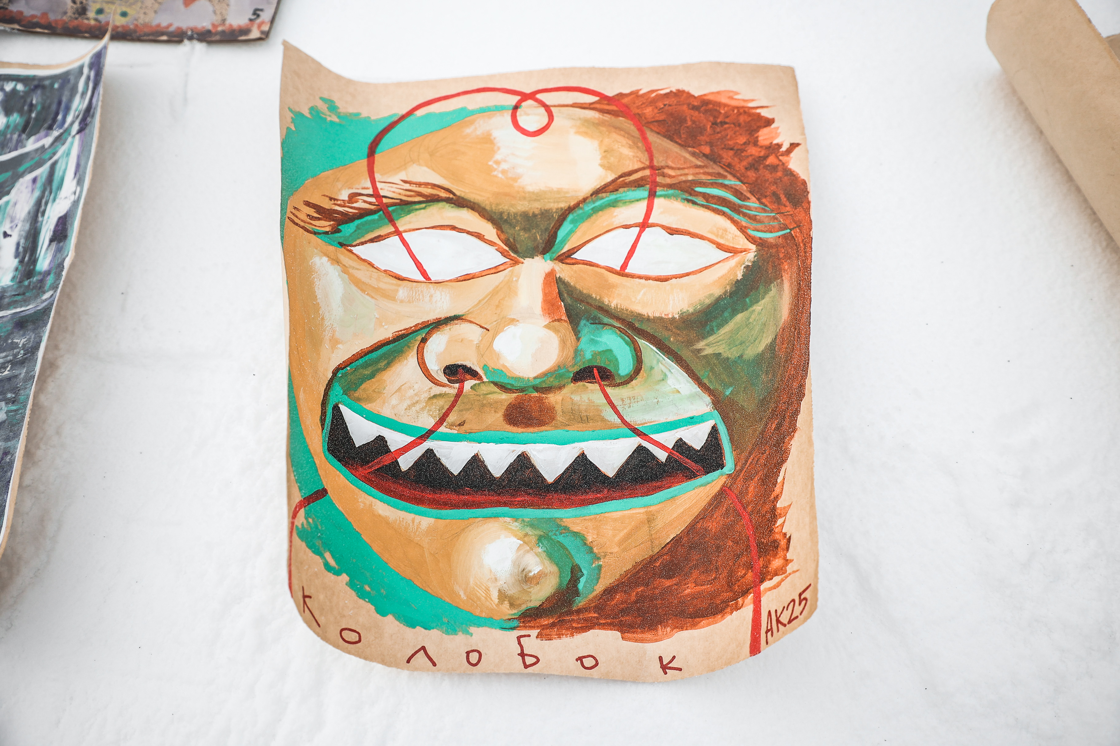 Бр-р-р, холодно: фоторепортаж со снежной выставки под открытым небом