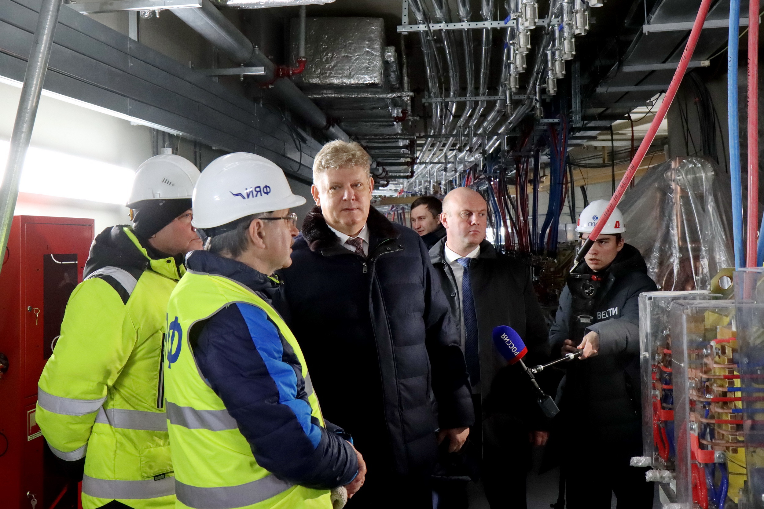 «Добавит авторитета сибирской науке»: полпред оценил стройку СКИФа