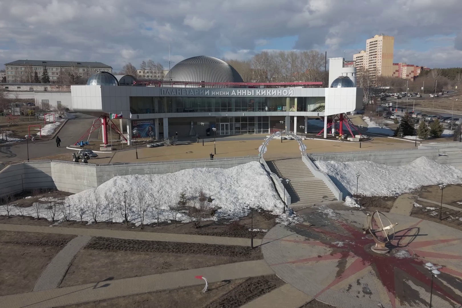 Как стать космонавтом: командир «Сириуса» пообщался с юными новосибирцами