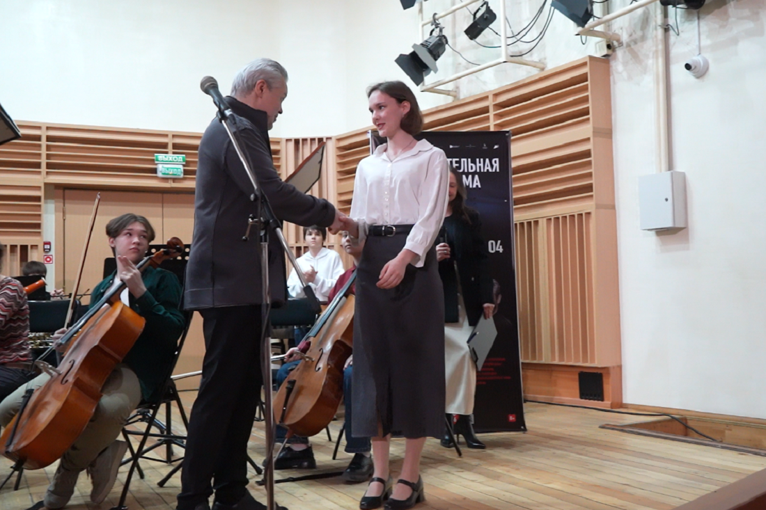 Репин учредил стипендию для юных талантов: её получили четыре студентки