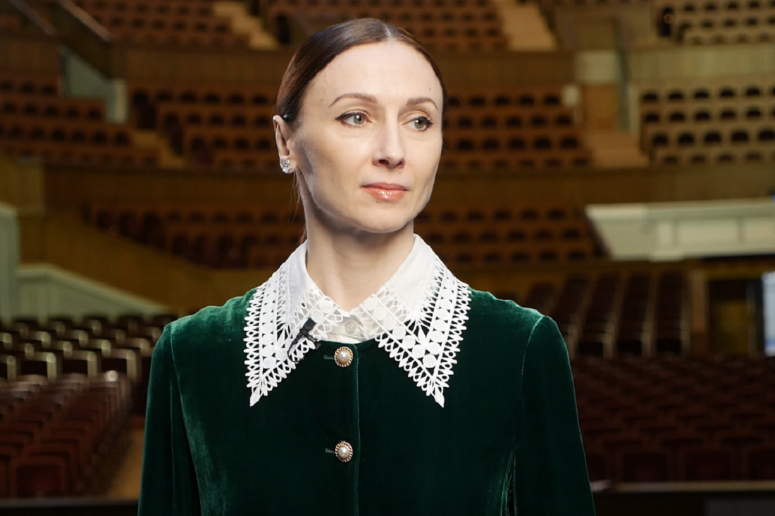 Кармен и умирающий лебедь: прима Захарова ярко выступила на сцене НОВАТа