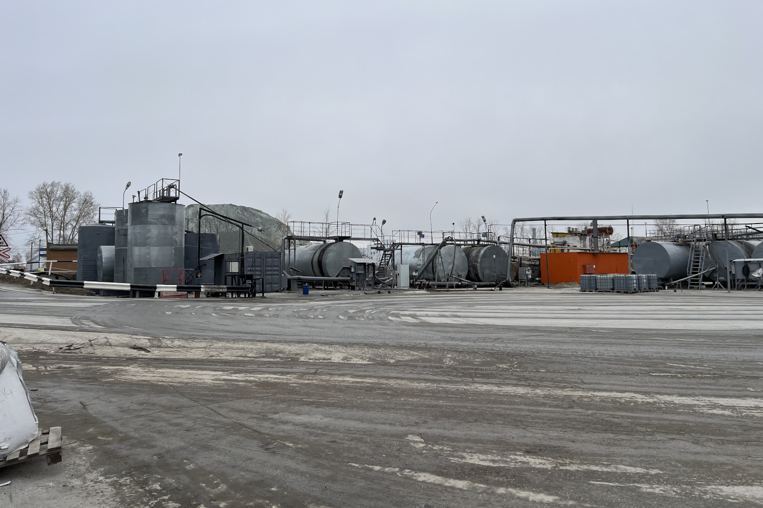 Новосибирские асфальтобетонные заводы проверяют перед началом сезона