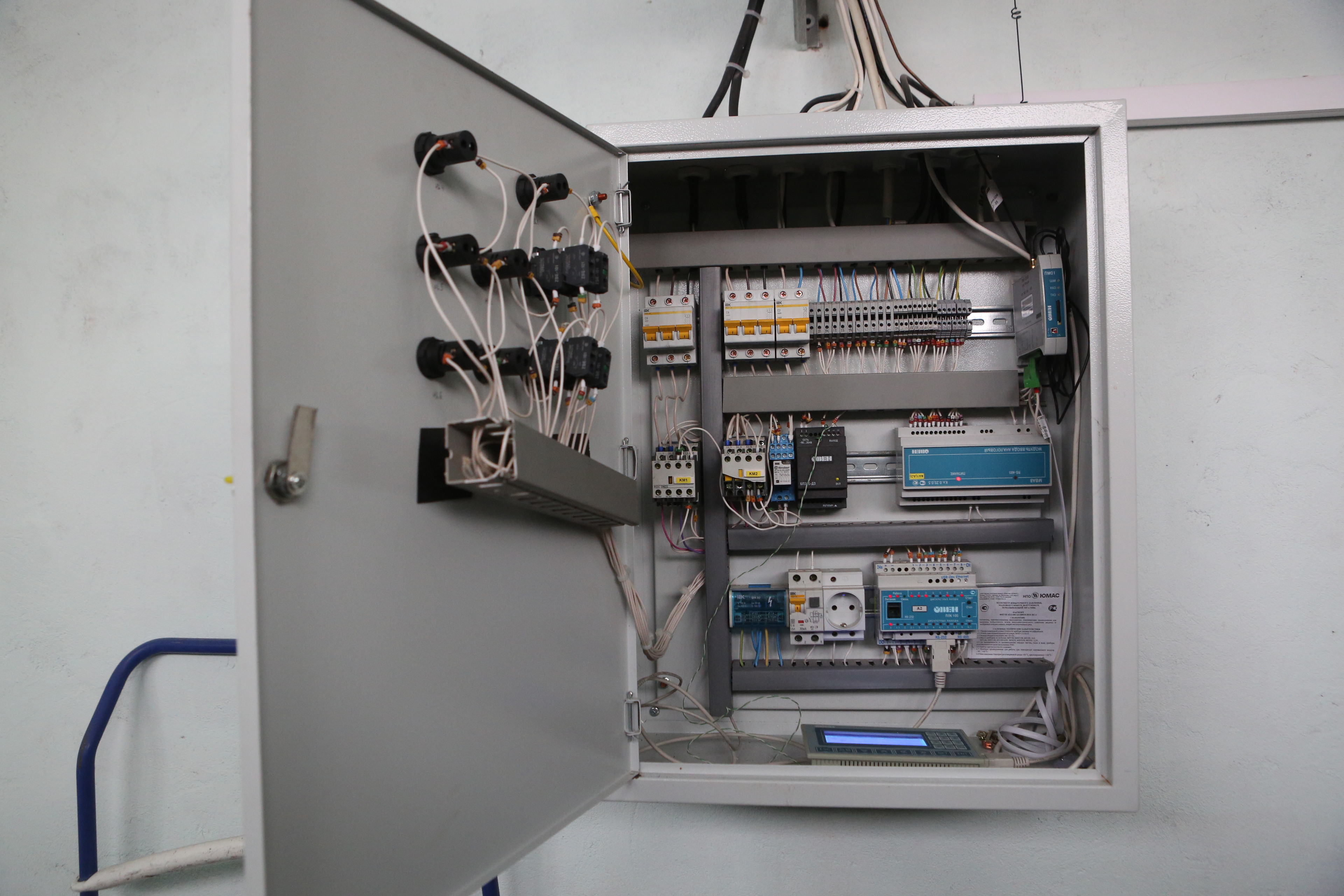 Новосибирские криптофермы за год похитили электричества на 28 млн рублей