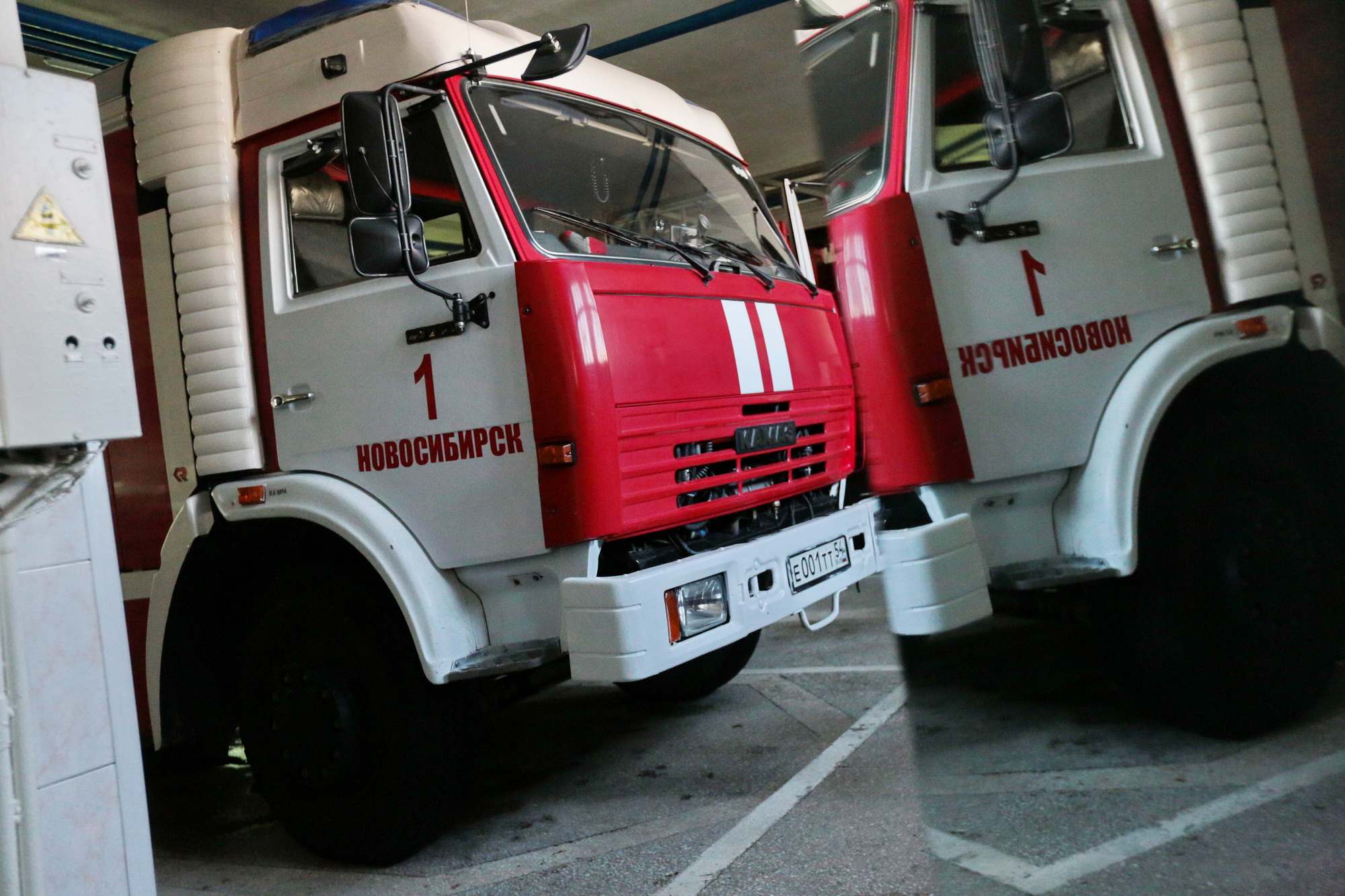 10 пожаров потушили спасатели за сутки в Новосибирской области