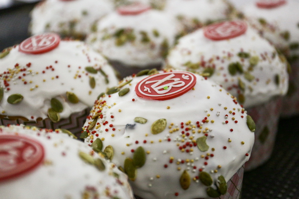 Гид по Пасхе: когда убираться, печь кулич и красить яйца