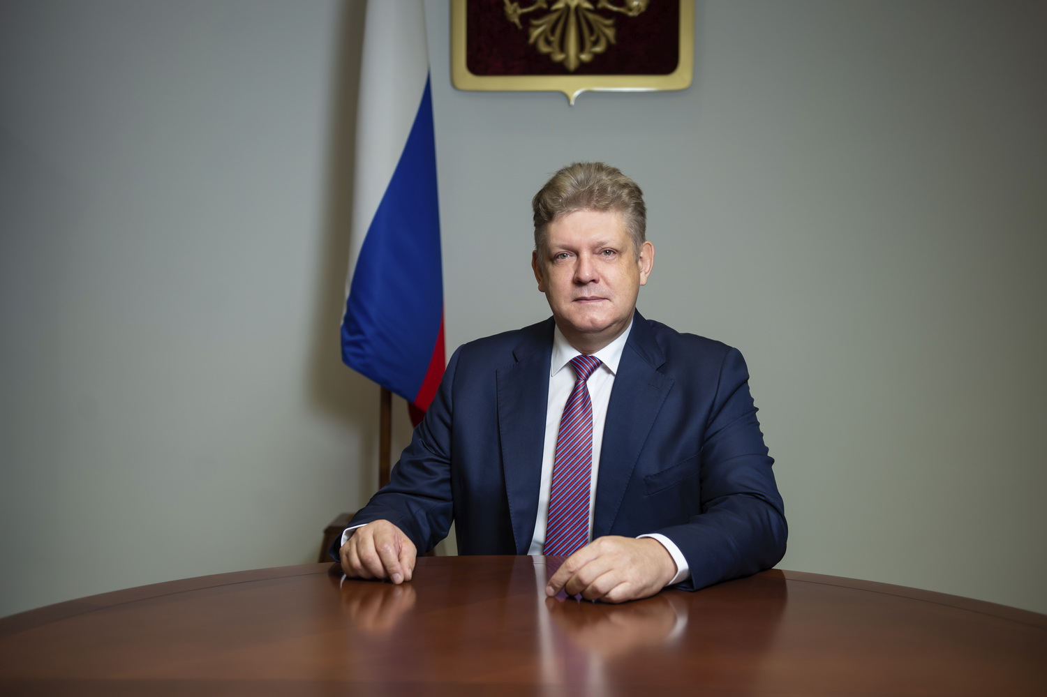 «Будьте счастливы»: полпред Серышев поздравил сибиряков с Новым годом