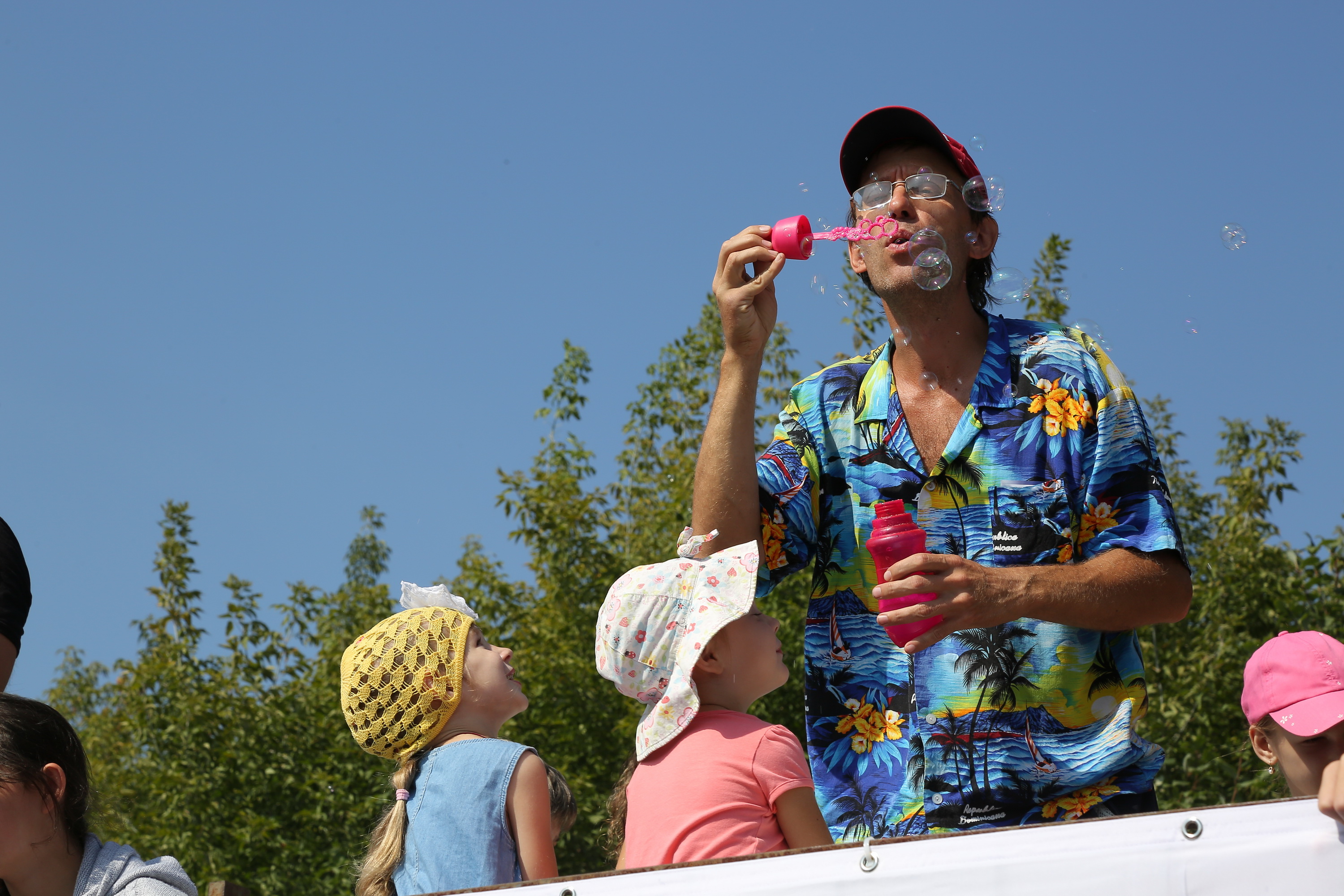 Стартовал онлайн-опрос родителей ко Дню защиты детей в Новосибирске