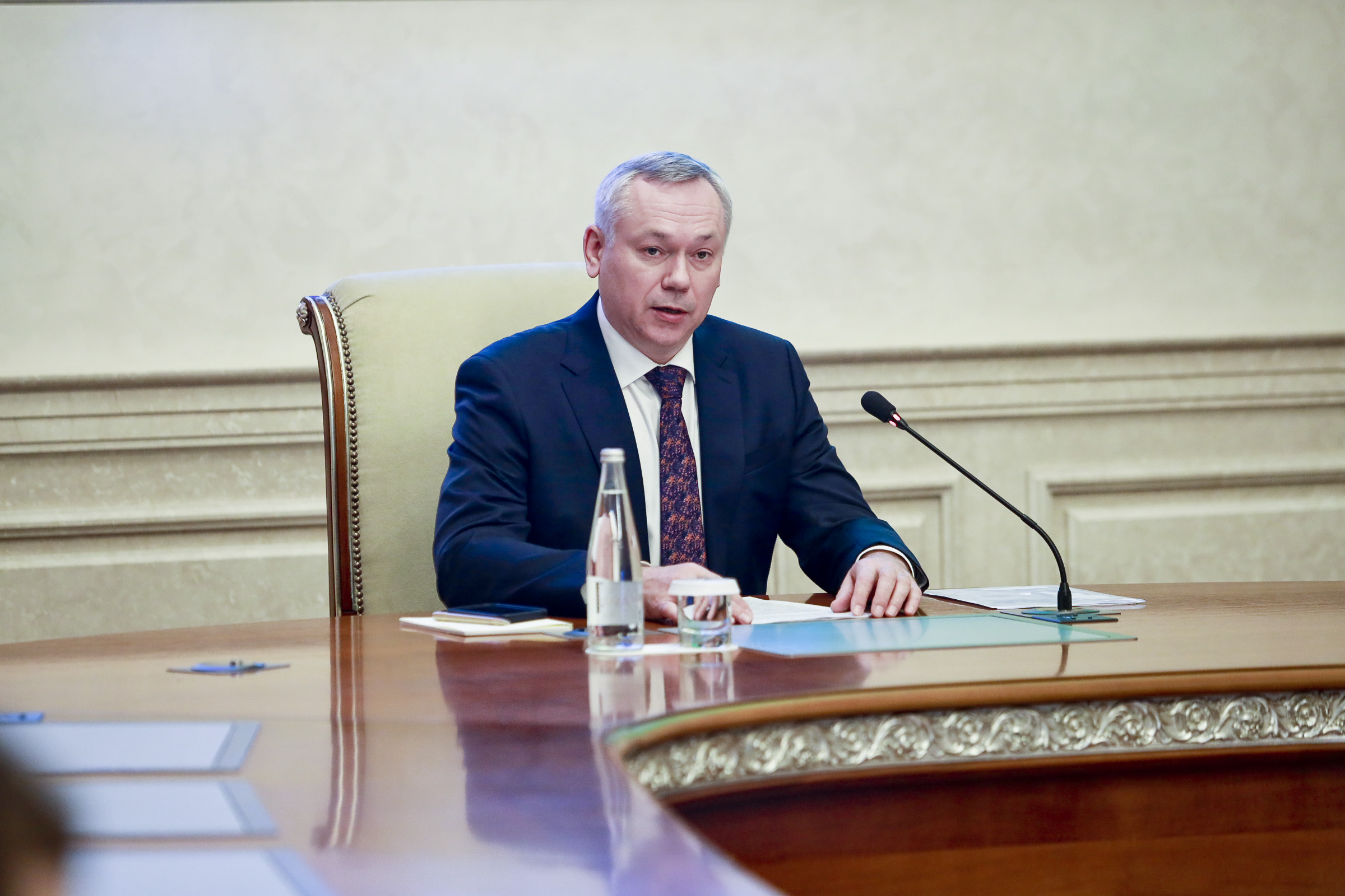 Губернатор Травников пообещал волну ревизий владельцам ТЦ-самостроев