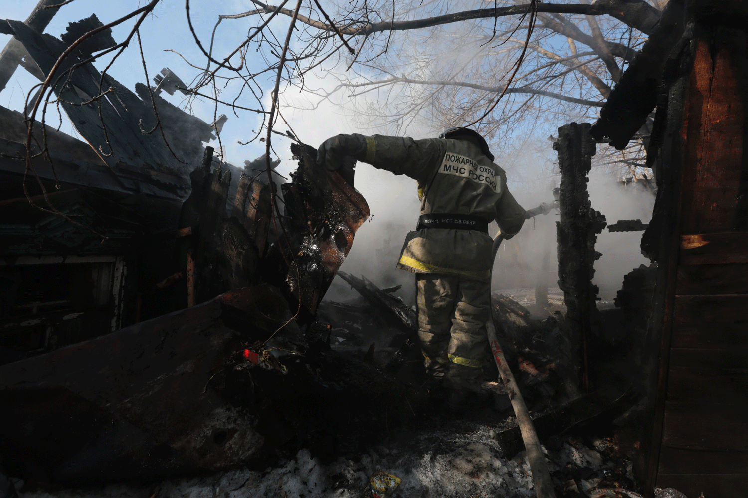 14 пожаров потушили за сутки в Новосибирской области