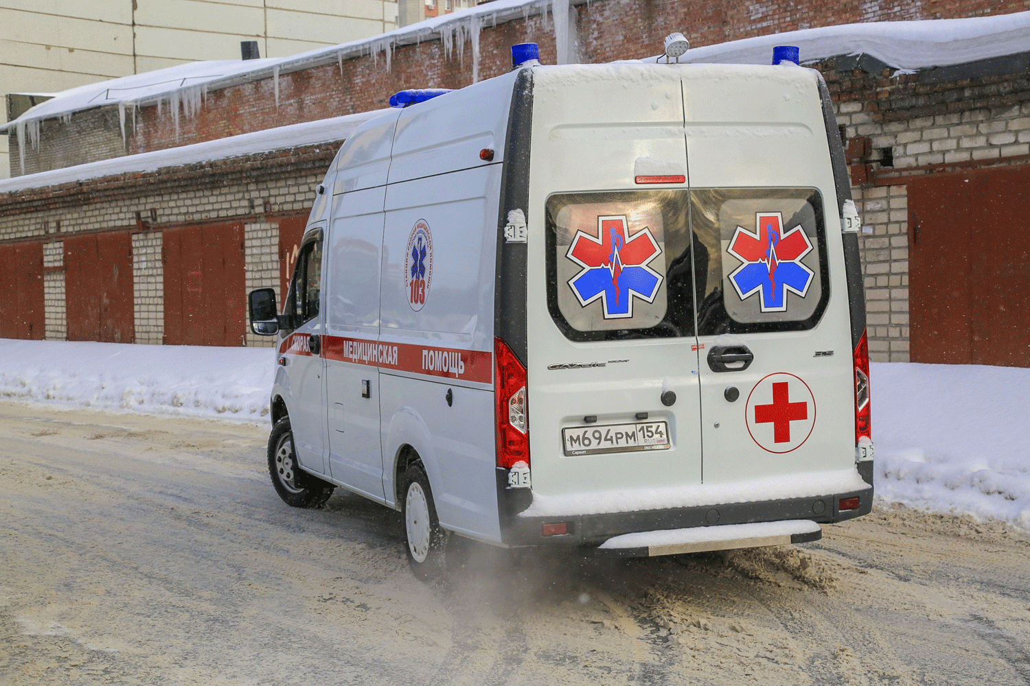 Время дозвона до скорой сократилось в десять раз в Новосибирской области
