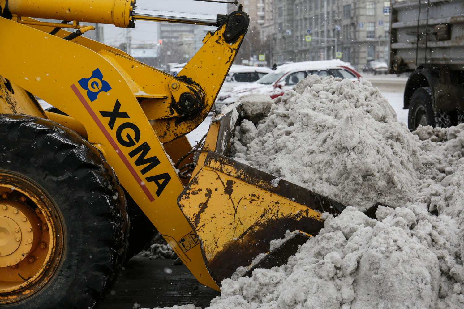 Запаркованные улицы Тихого центра создают проблемы для дорожников