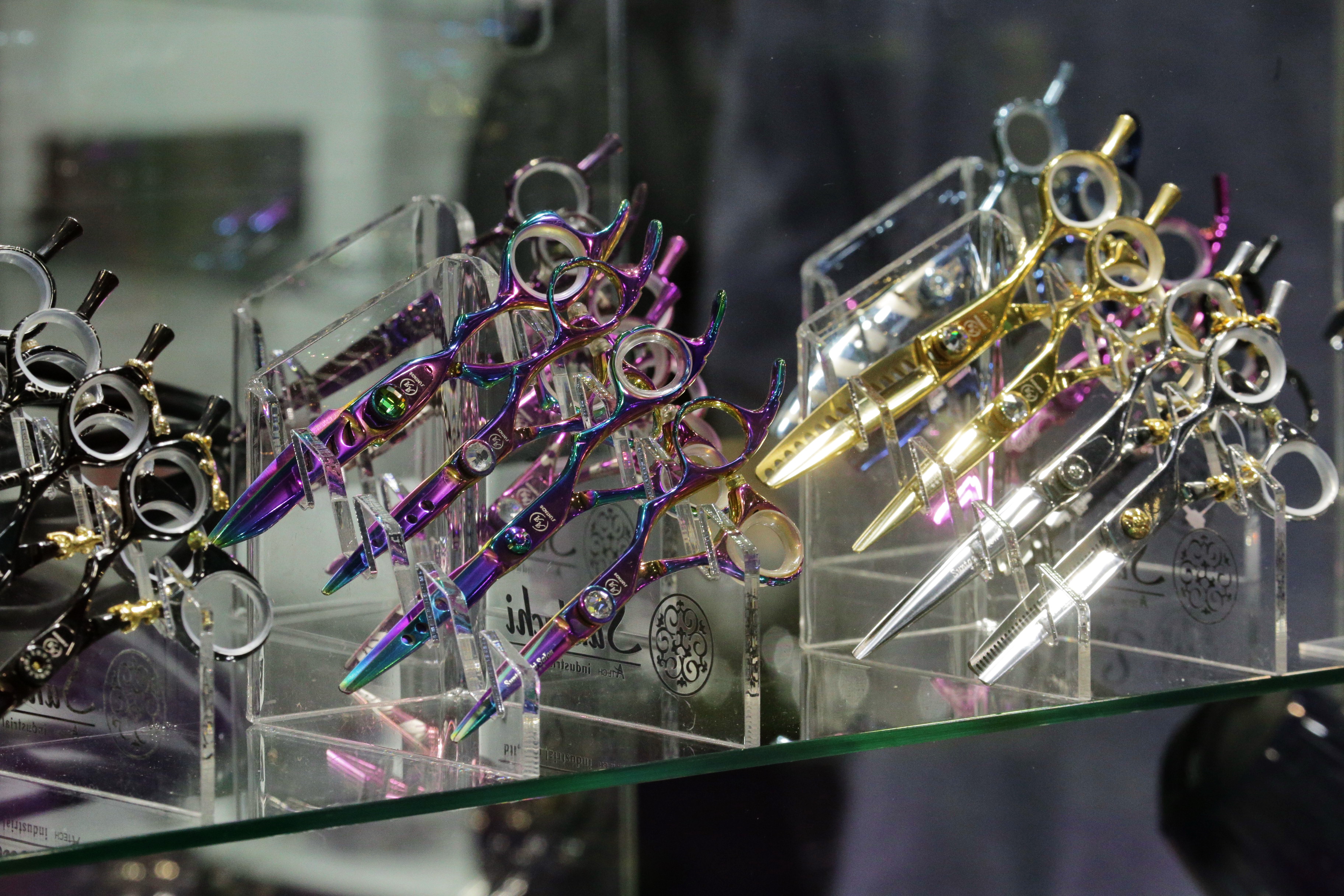 Новосибирский барбер рассказал о модных мужских стрижках весны-2026