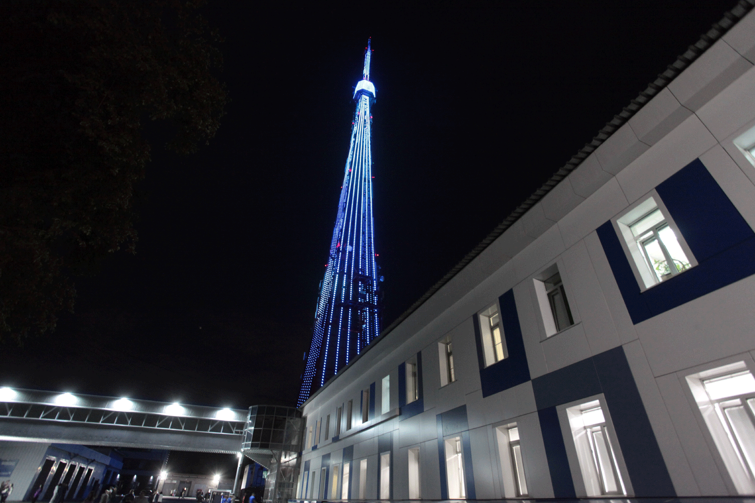 Телебашня поздравит новосибирцев с Пасхой и Днём космонавтики