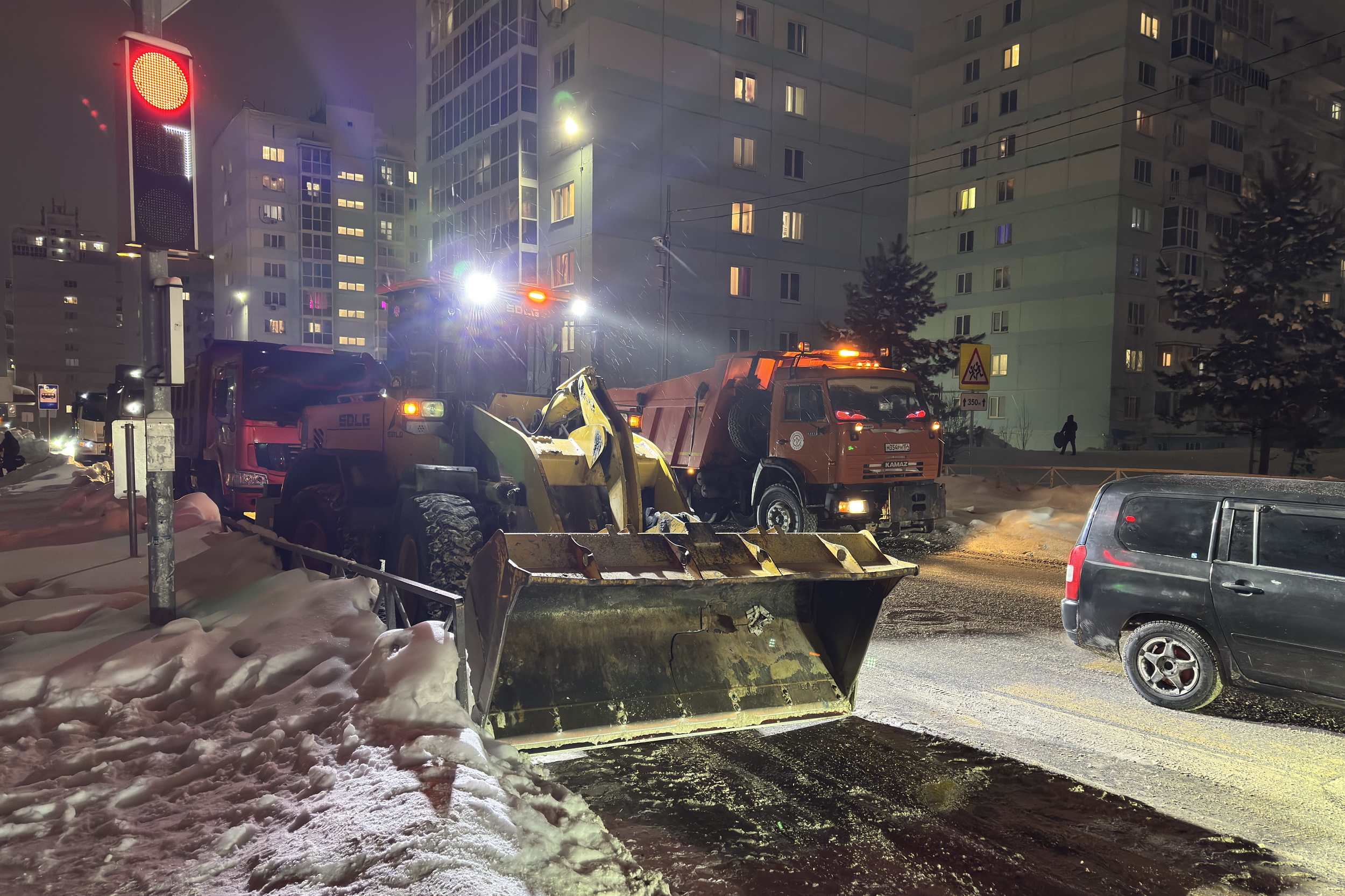 О гололедице на тротуарах предупредил новосибирцев мэр Кудрявцев