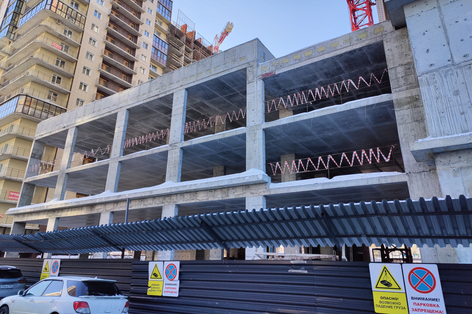 Инспекторы проверили железобетонный каркас долгостроя на Дуси Ковальчук