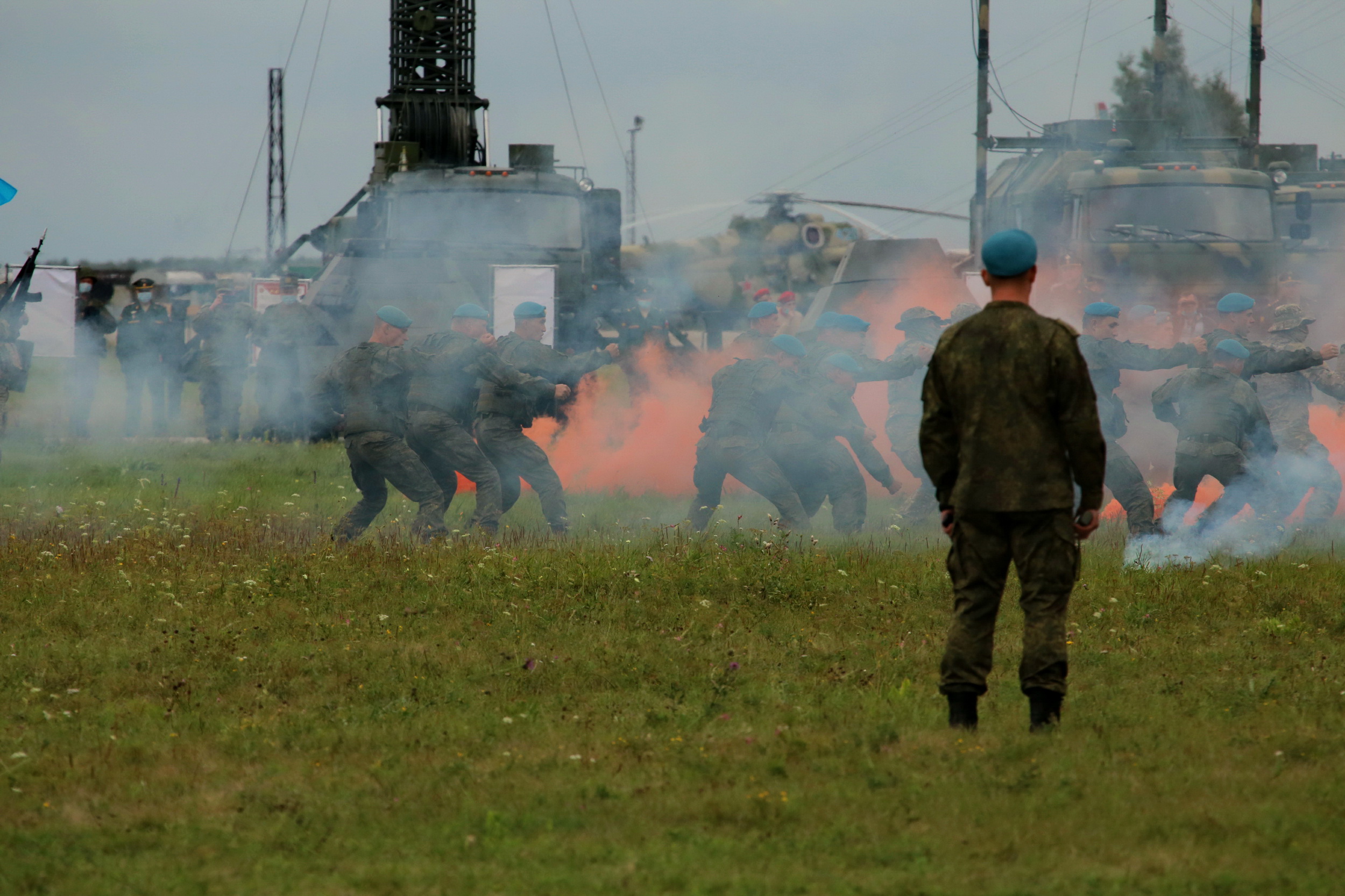 Новосибирские контрактники проявляют героизм на передовой