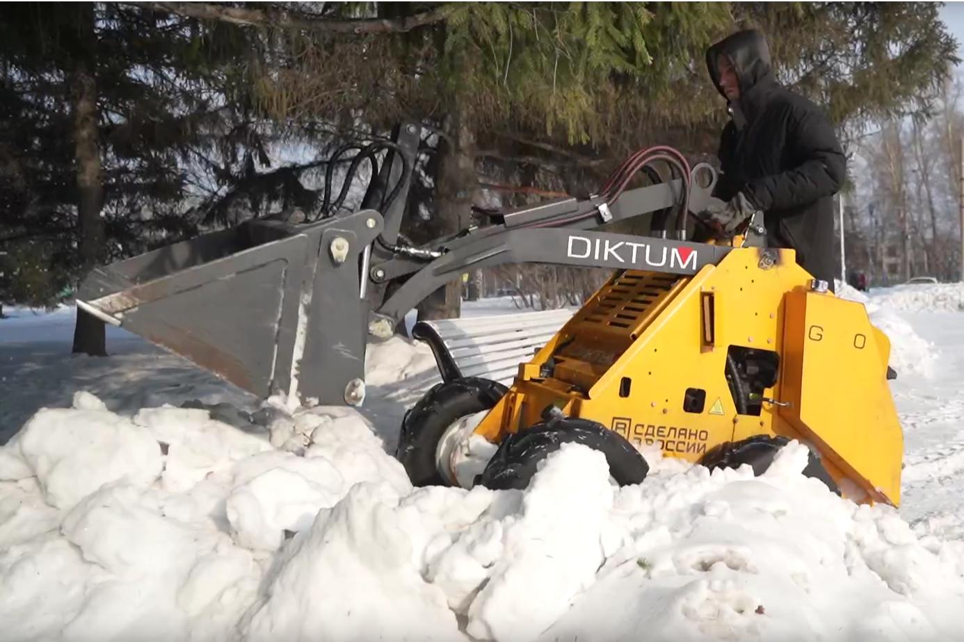 GPS-трекеры сократили число жалоб на уборку в Кировском районе