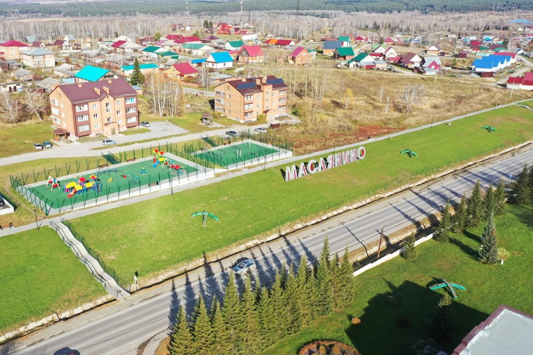 Первый мобильный турофис заработал в Новосибирской области