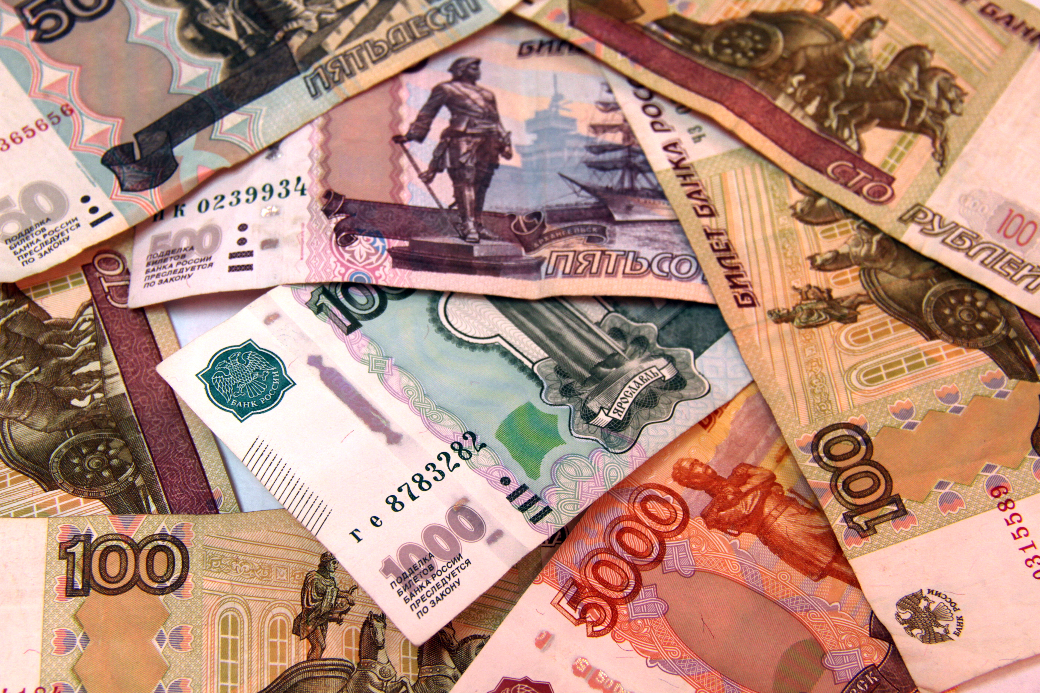 2,9 млрд рублей зарплатных долгов вернули сибирякам благодаря прокуратуре