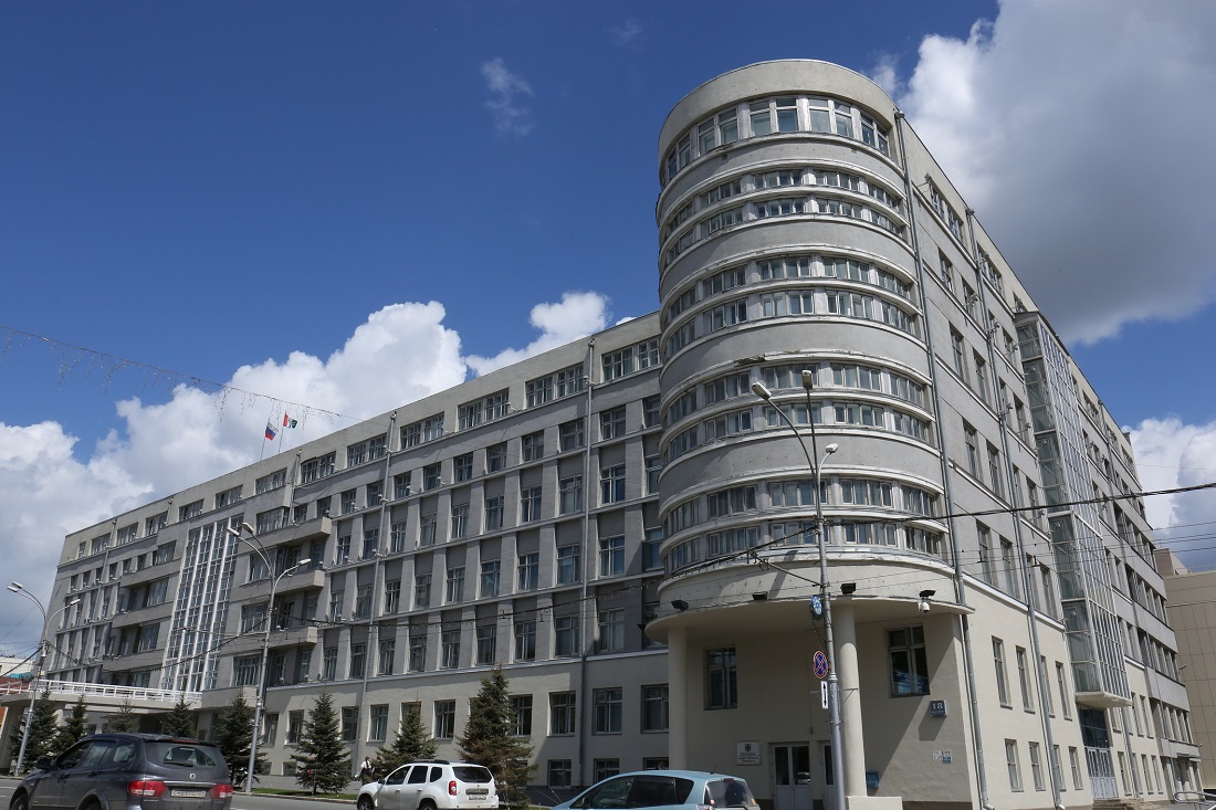 25 млн заложили на ремонт крыши здания правительства Новосибирской области