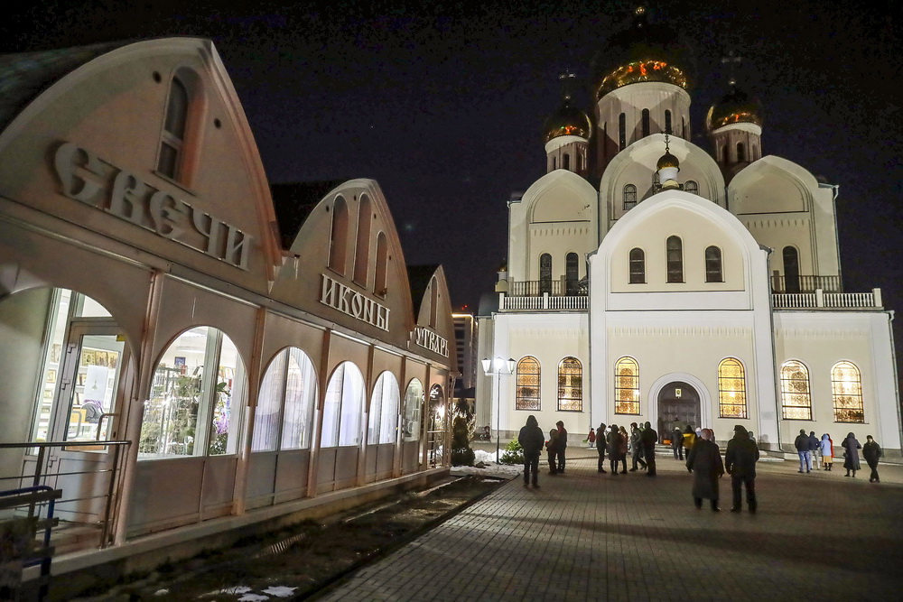 Радости и согласия пожелал мэр Кудрявцев новосибирцам в Пасху