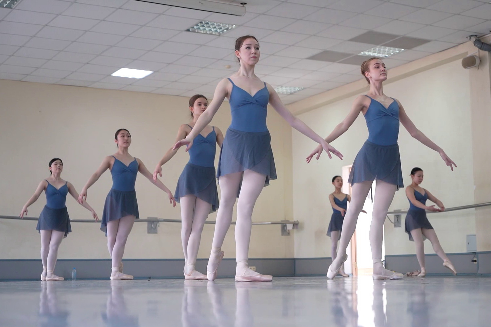 Кузница кадров для НОВАТа: как попасть в хореографическое училище