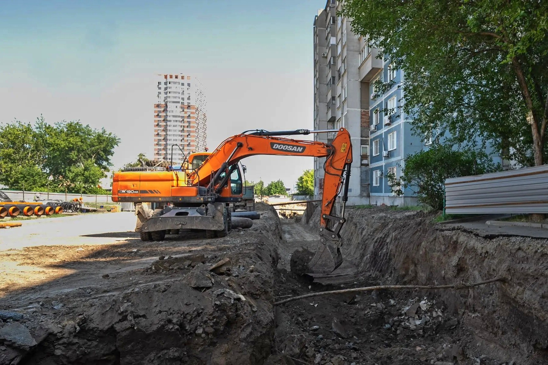 Для 9 тысяч новосибирцев обновляют теплосети в Горском микрорайоне