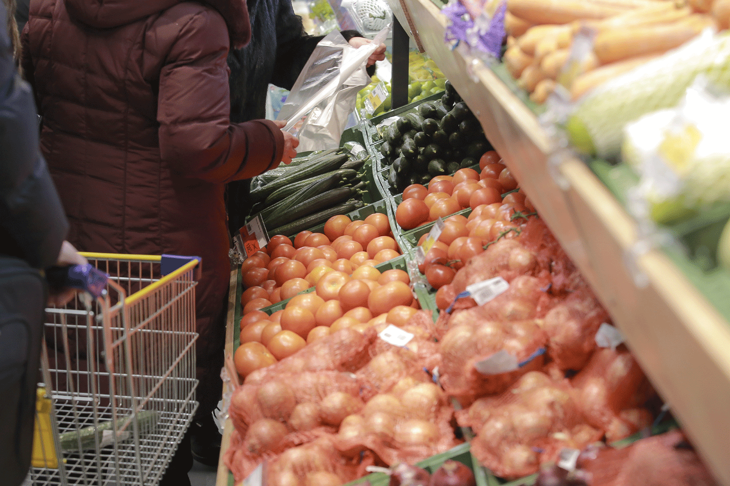 Минимальный набор продуктов оценили в 7884 рубля в Новосибирской области