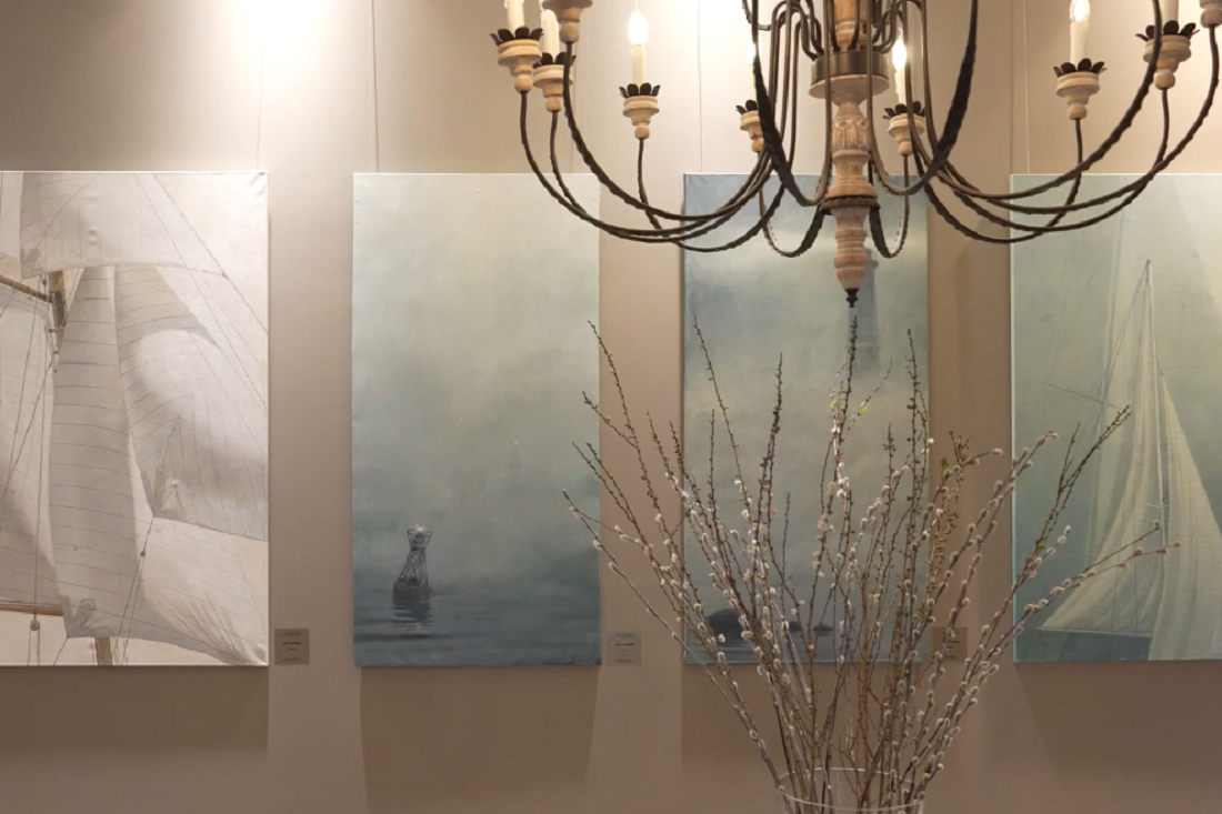 С палубы корабля: столичный художник показал новосибирцам «Ветер свободы»