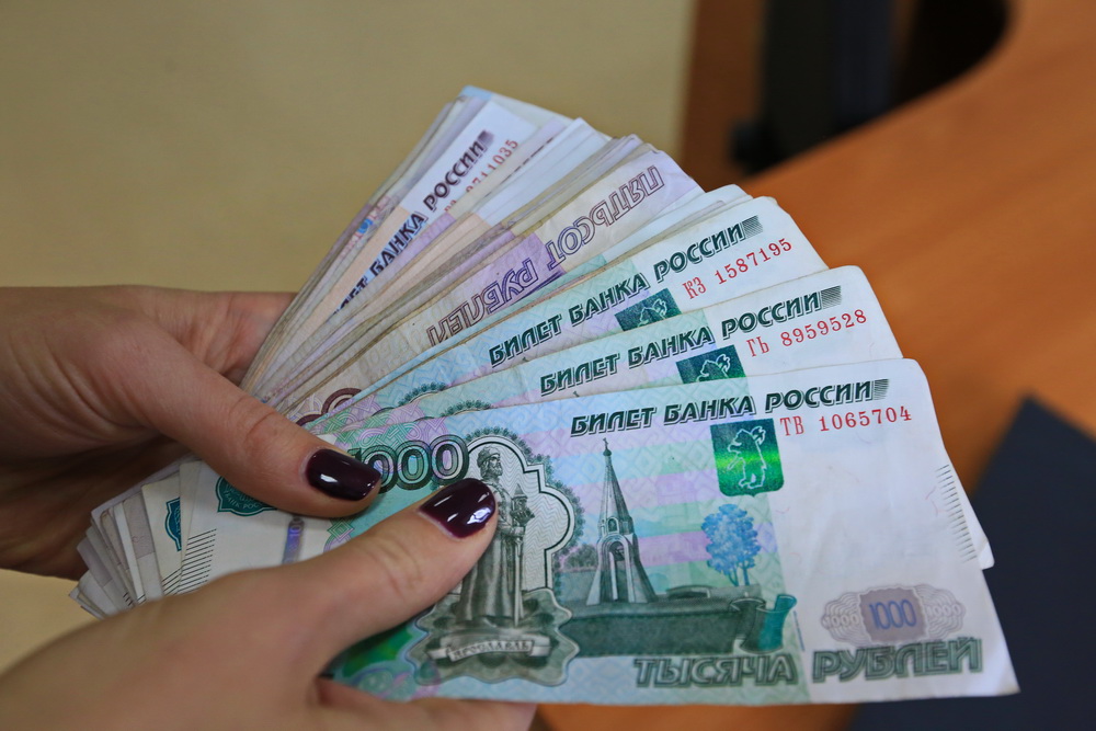 Новосибирские начальницы лидируют по зарплатным ожиданиям в СФО 