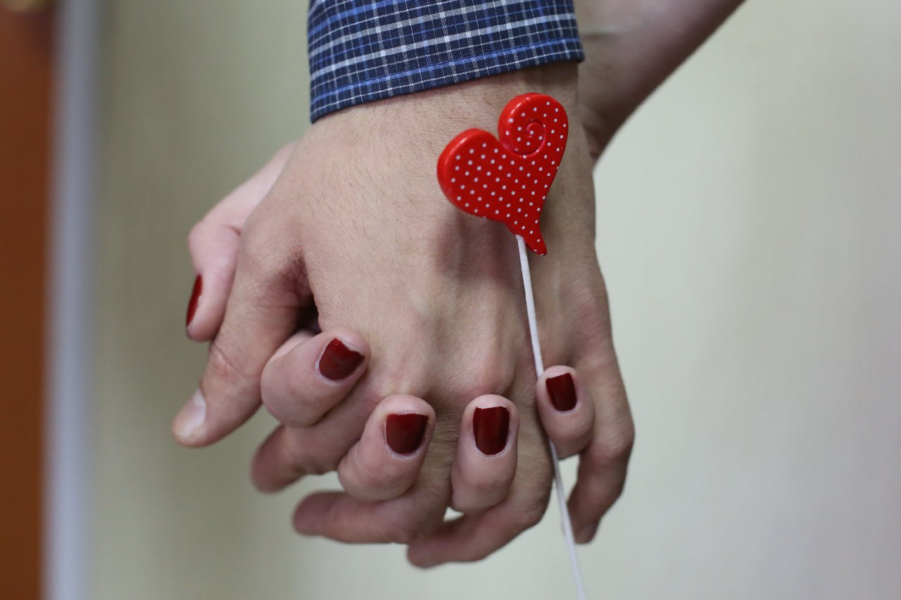 Выходи за меня: как позвать в загс через Госуслуги