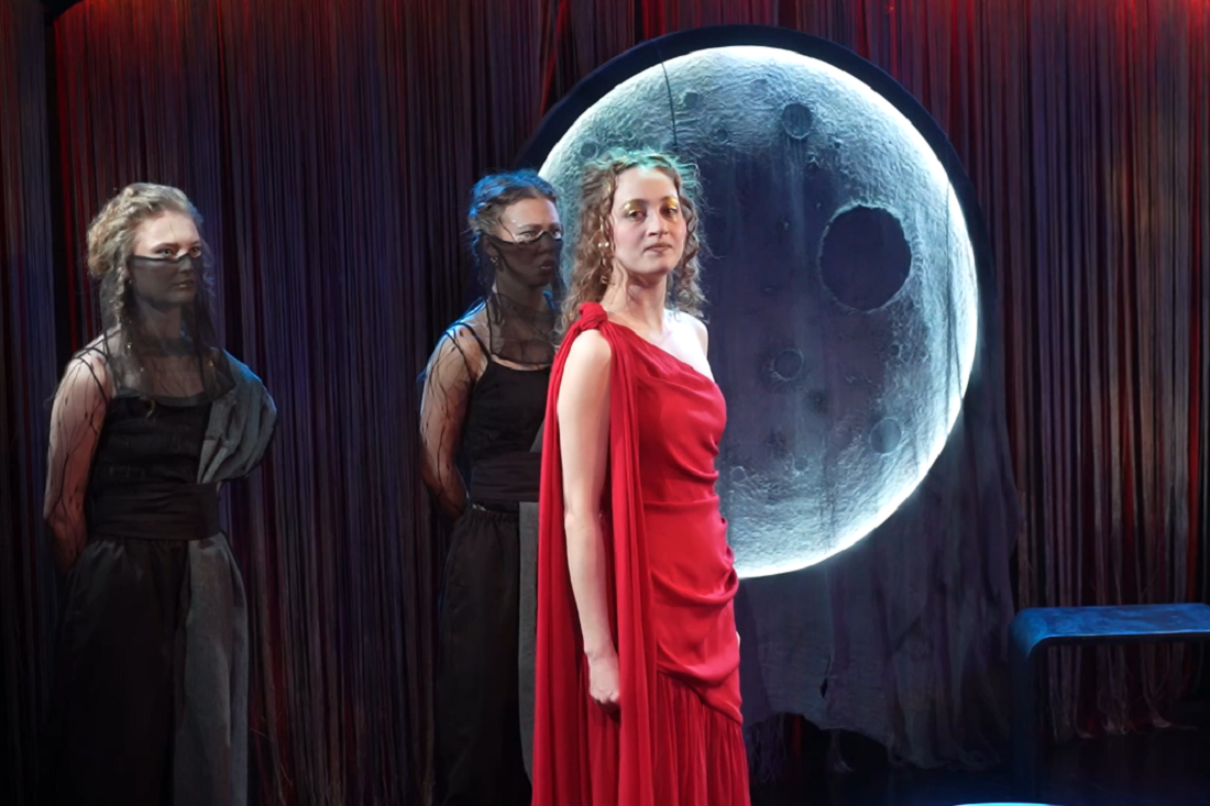 Античную фантасмагорию с демоницей Лилит показал театр Афанасьева