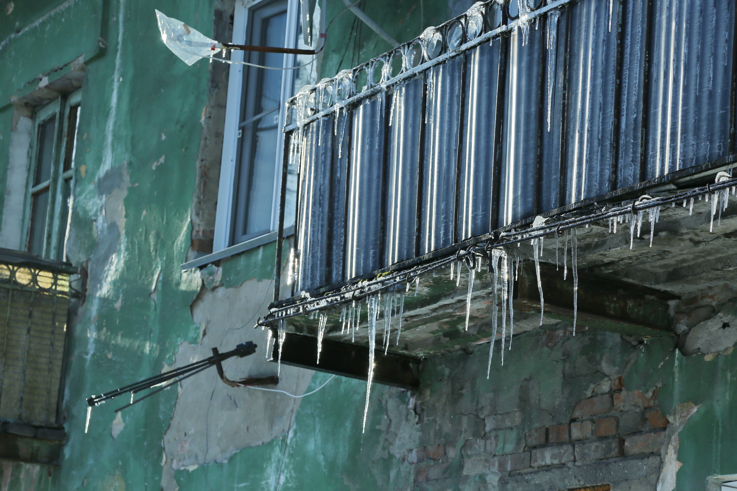 Штормовой ветер с похолоданием приближаются к Новосибирску — синоптики