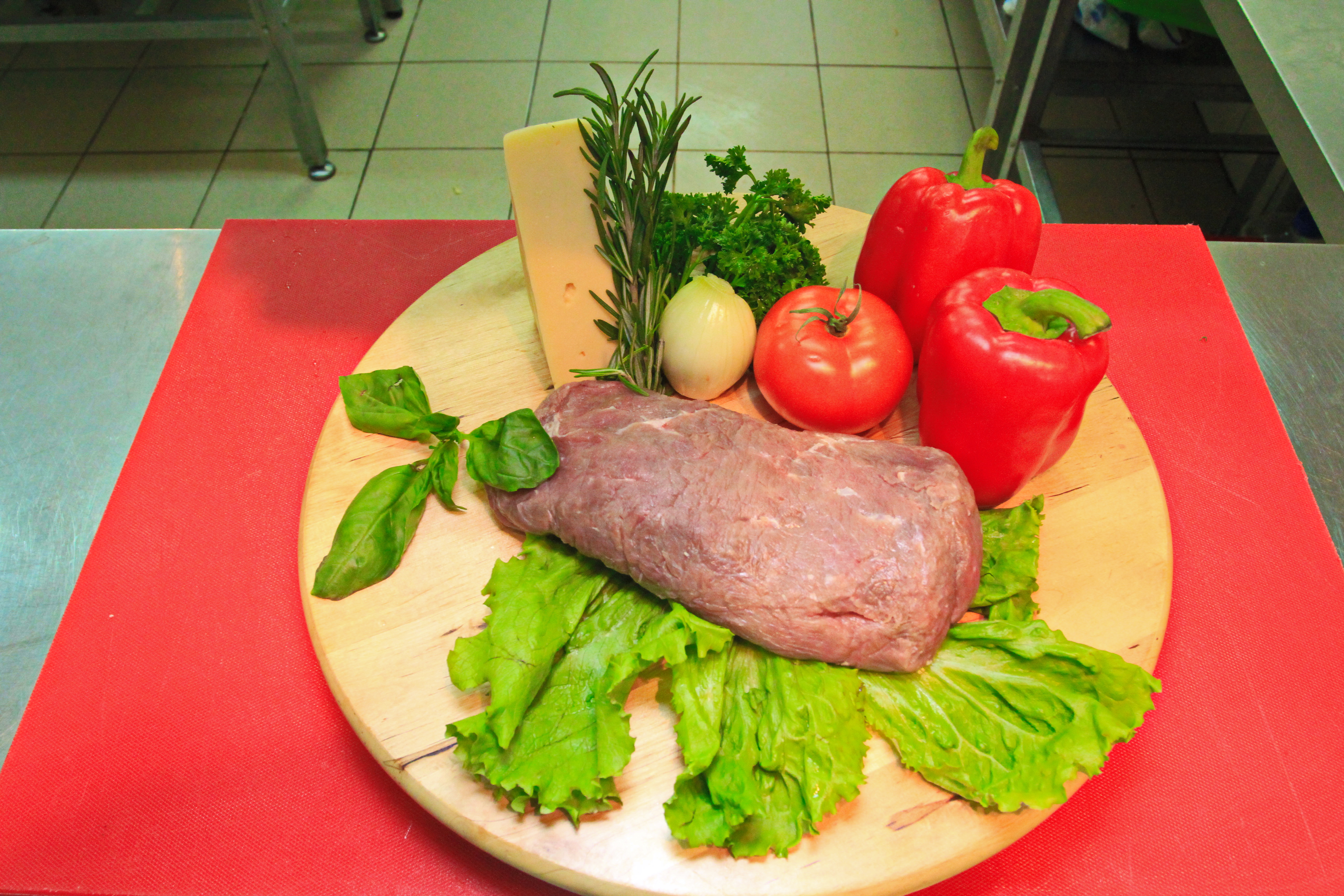 Почему ем мало, а вес не уходит: новосибирский врач назвала причины