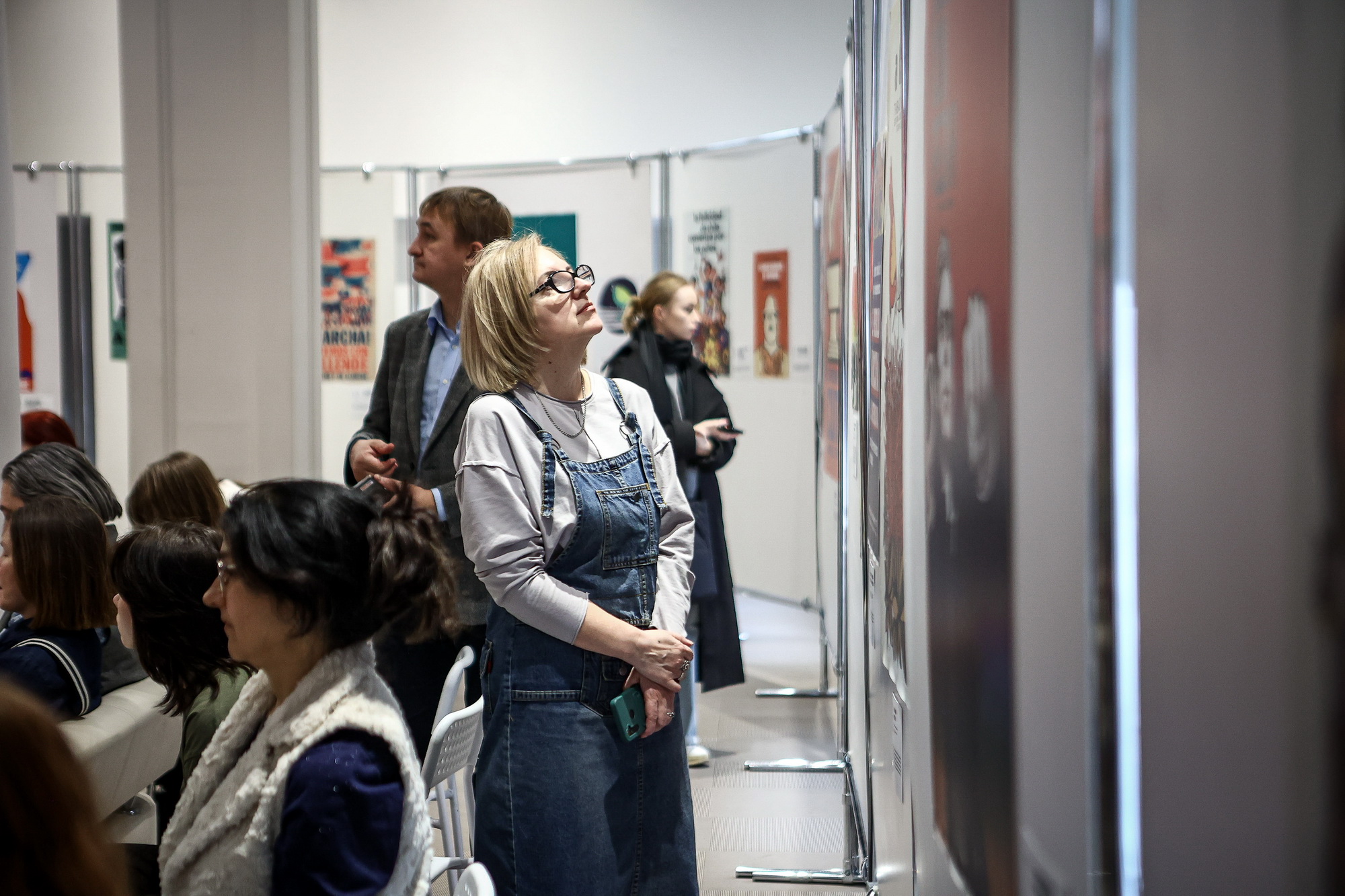 Сибирякам предлагают поучаствовать в конкурсе плакатов «Время смыслов»