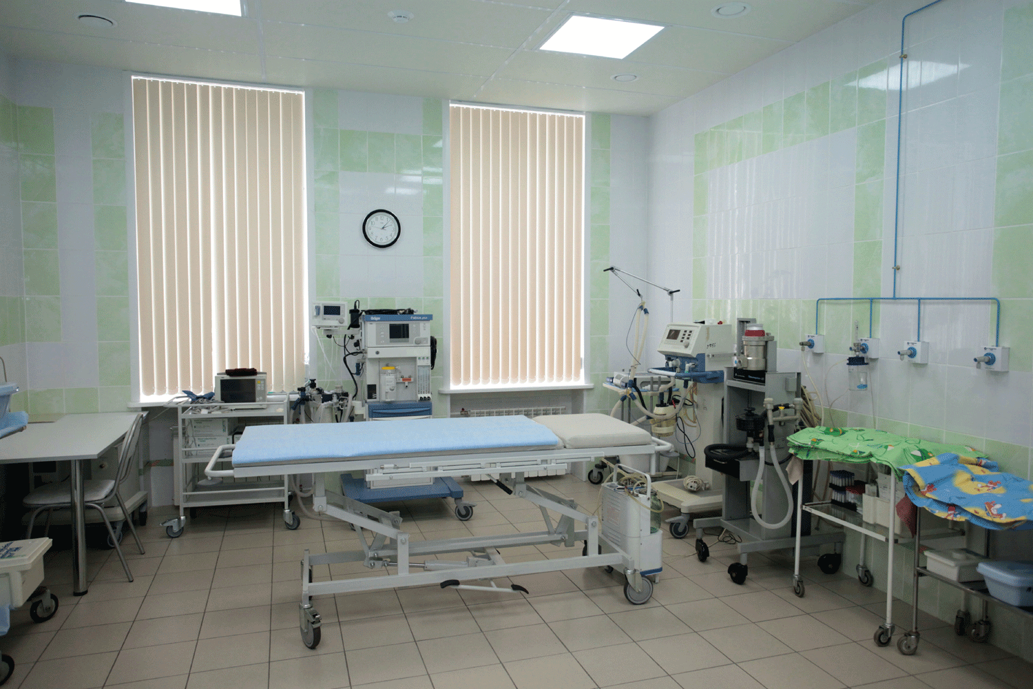 Новосибирские урологи за год удалили камни из почек 118 детей