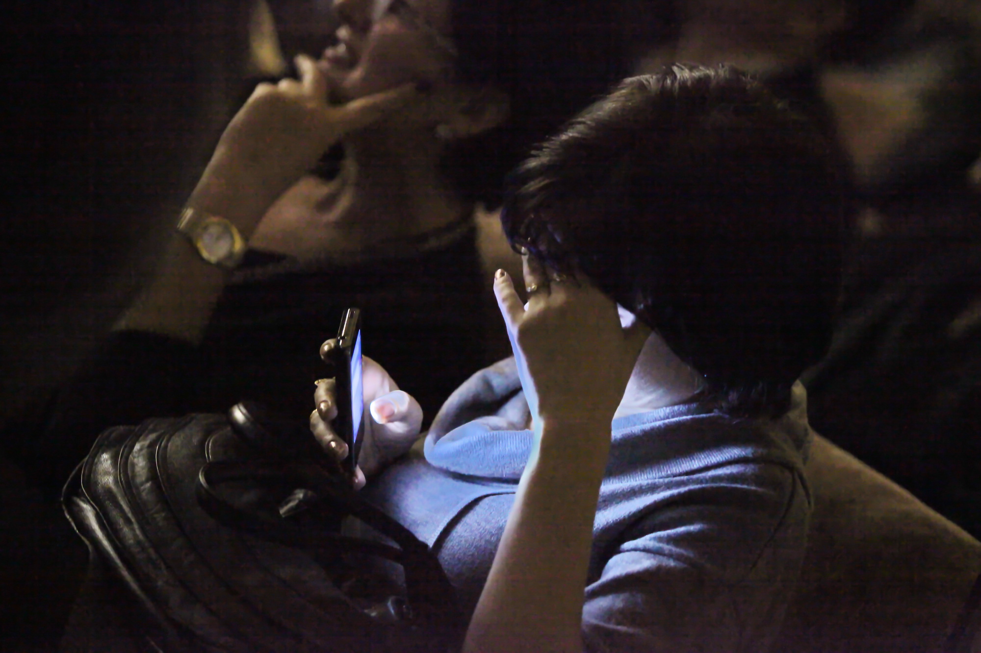 Школы Новосибирской области полностью перешли на общение в МАХ