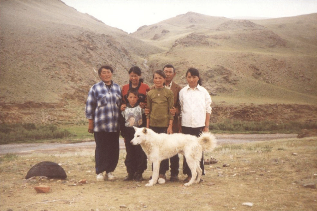 Поделиться семейными фото призвал новосибирцев краеведческий музей